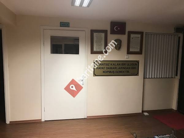 Özel İzmir Eser Müzik Kursu Hatay (Askeri hast. Karşı sokağı)