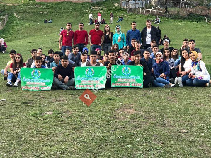 Özel Parlayan Yıldız Anadolu Sağlık Meslek Lisesi
