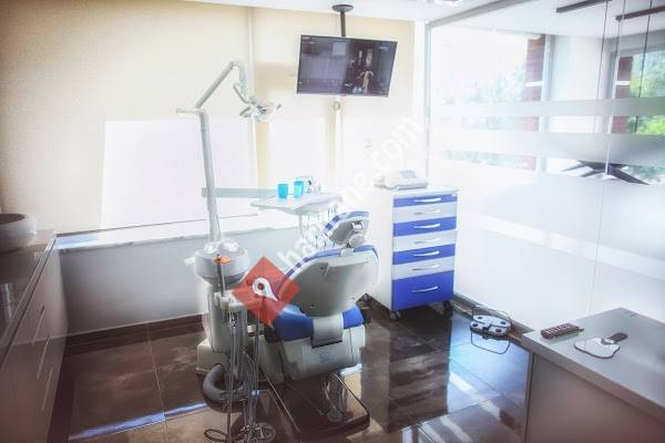 Antalya Özel Yalın Ağız ve Diş Sağlığı Polikliniği