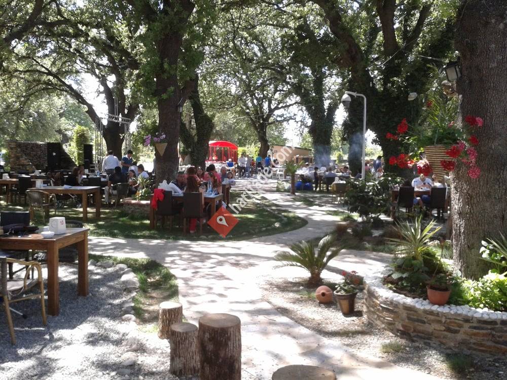 Palamutluk Bahçe Cafe & Restaurant & Kahvaltı