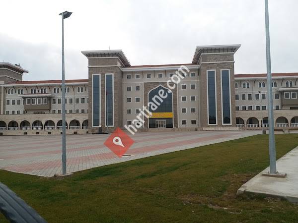 Pınar-Baha Abalıoğlu Anadolu Lisesi