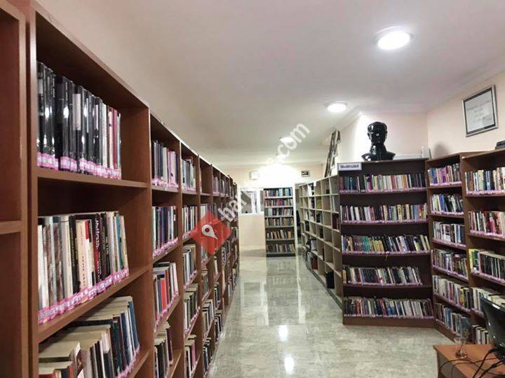 Silivri İlçe Halk Kütüphanesi