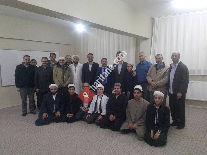 Söğüt Erenleri Hafızlık Kur'an Kursu Külliyesi Yaptırma ve Yaşatma Derneği