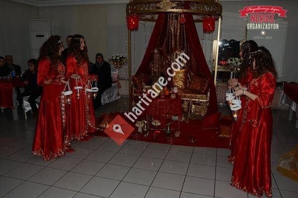 Stilist Ümit Bayan Kuaförü