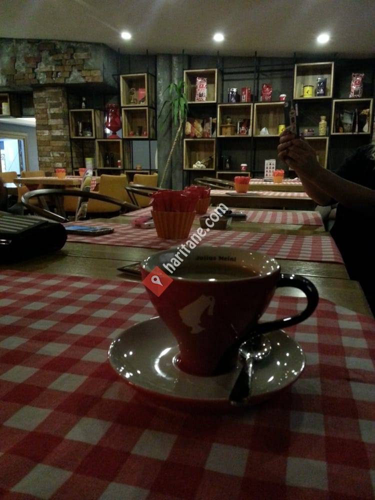 Tesadüf Cafe