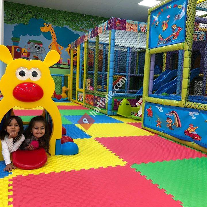 Tosbik Cafe & Çocuk Eğlence Merkezi
