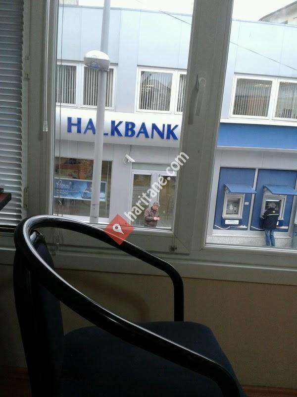Türkiye İş Bankası - Karamürsel / Kocaeli Şubesi