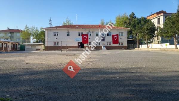 Vali Mustafa Uygur İlköğretim Okulu