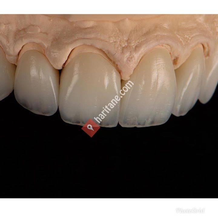 Yüksel DentAmed  Ağız ve Diş Sağlığı Polikliniği
