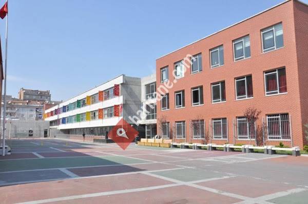 Zeytinburnu - 100. Yıl Mesleki ve Teknik Anadolu Lisesi